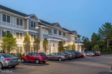 Main picture of 218 Gatehouse Dr