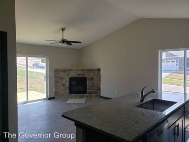 Main picture of 608 Riley Ln