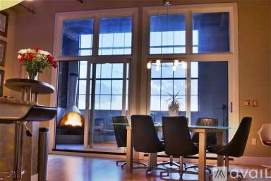 Main picture of West End Lofts