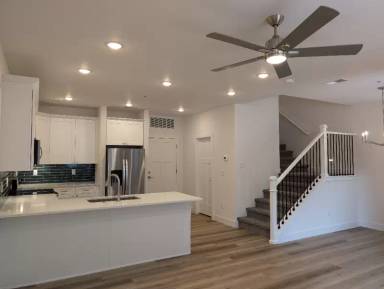 Main picture of 2947 W 20th St