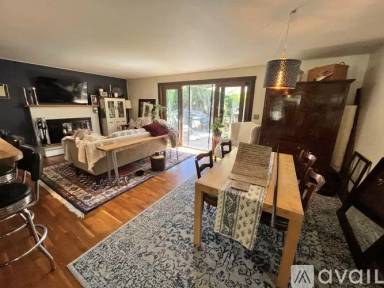 Main picture of 1709 Avalon Pl