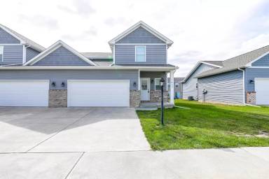 Main picture of 1463 Eagle Ave