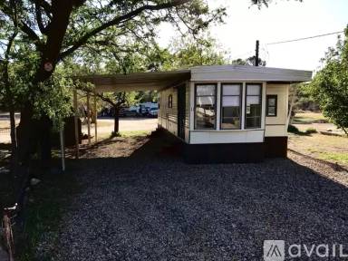 Main picture of ApacheLand Trailer Park