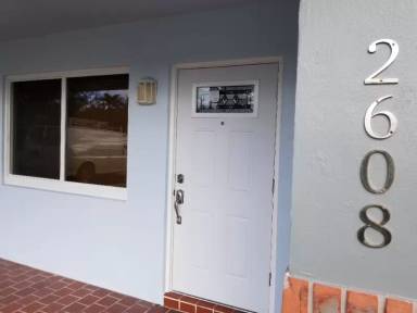 Main picture of 2608 NE 10th Ave