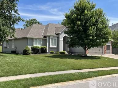 Main picture of 505 S Lakeshore Dr