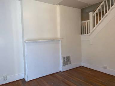 Main picture of 1928 Christian St