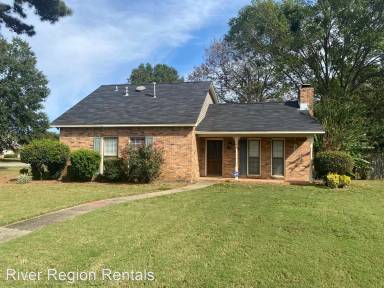 Main picture of 6036 Forest Grove Ct