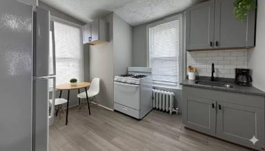 Main picture of 4133 Orchard St