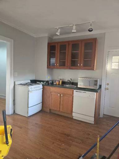 Main picture of 5464 S Harper Ave