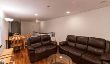 Main picture of 2138 Mount Vernon St