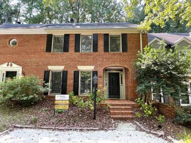 Main picture of 1365 E Rock Springs Rd NE
