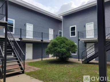 Main picture of 4340 Auburn St
