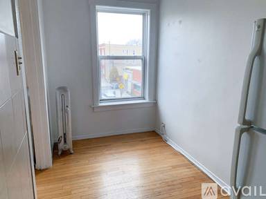 Main picture of 2712 N Milwaukee Ave