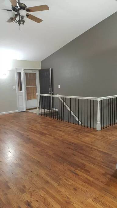 Main picture of 321 51st Ave