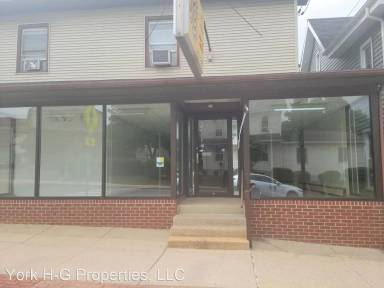 Main picture of 101 E Broadway