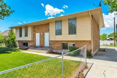 Main picture of 480 S 100 E