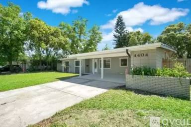 Main picture of 4404 Gilpin Way