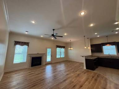 Main picture of 1645 Old Stagecoach Rd