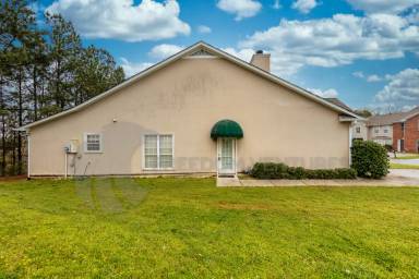 Main picture of 102 Canyon Trl