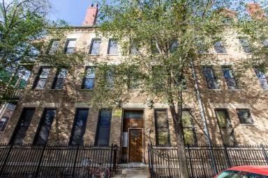 Main picture of 1435 W Blackhawk St