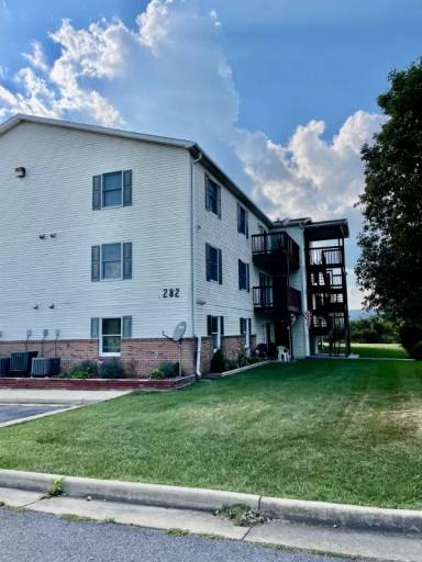 Main picture of 1282 Ox Rd