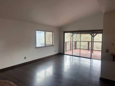 Main picture of 5109 Bluebird Ln