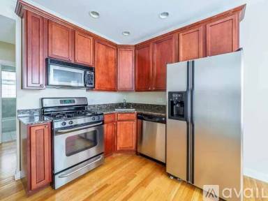 Main picture of 3246 N Clifton Ave