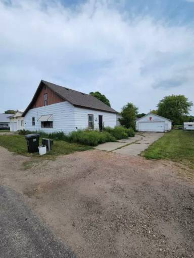 Main picture of 7363 7th Ave