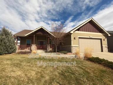 Main picture of 1032 Hessen Dr