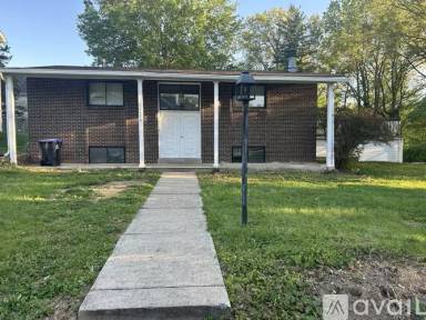 Main picture of 10474 Garibaldi Pl