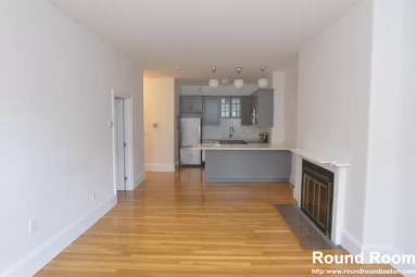 Main picture of 922 Beacon St