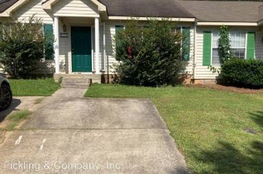 Main picture of 89 Hamilton Woods Dr