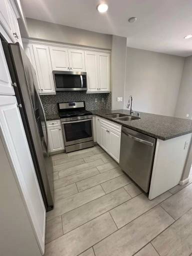Main picture of 44110 Calle Luz