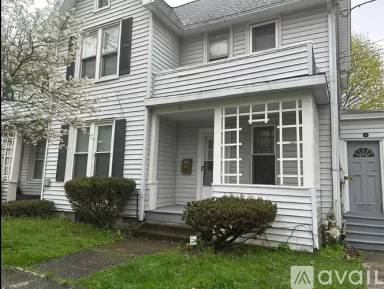 Main picture of 13 Walnut St