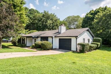 Main picture of 6916 Glendower Rd