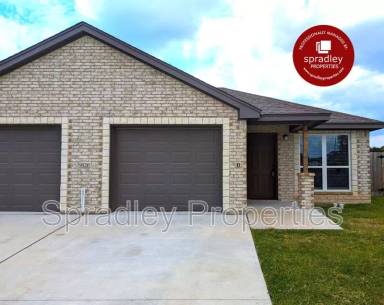 Main picture of 9126 Winding Ct