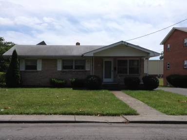 Main picture of 2324 Wilson Blvd