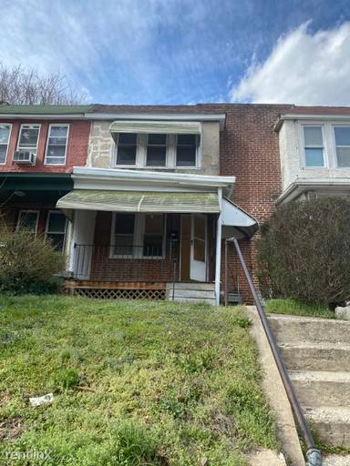 Main picture of 1412 W 9th St