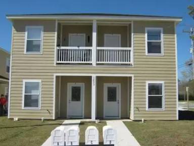 Main picture of 12040 Highland Ave