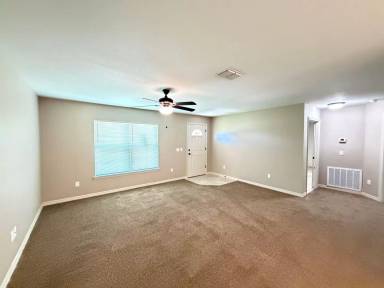 Main picture of 2209 SW 156th Loop