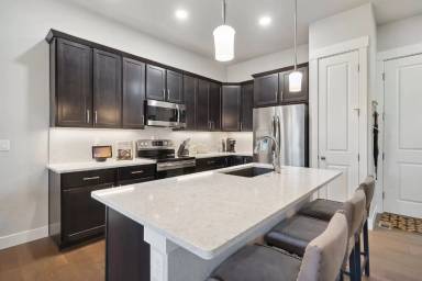 Main picture of 6246 Vernazza Way