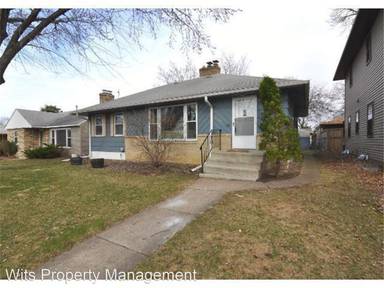Main picture of 6141 15th Ave S