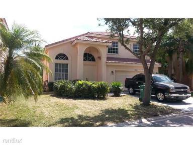 Main picture of 11526 NW 5th St