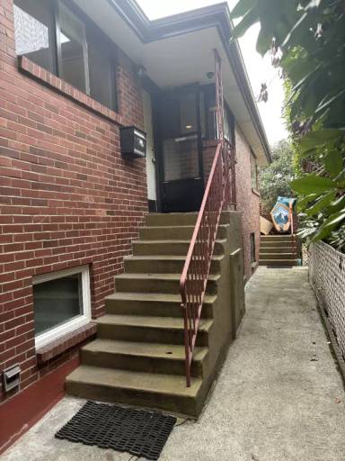 Main picture of 2319 Minor Ave E