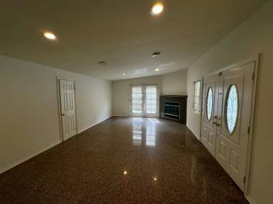 Main picture of 4784-4786 Topanga Canyon Blvd