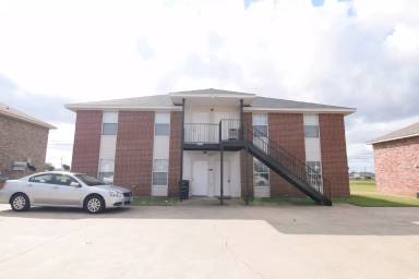 Main picture of 5808 Greengate Dr