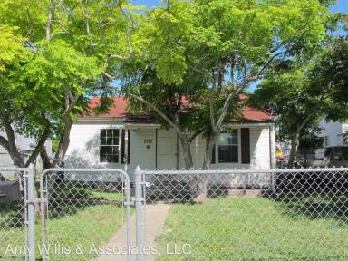Main picture of 2325 Riggan St