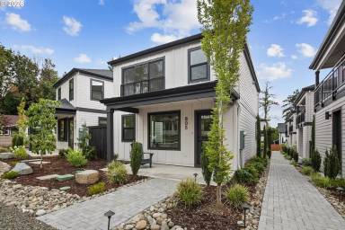 Main picture of 805 3rd St