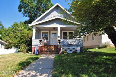 Main picture of 4316 Chicago St