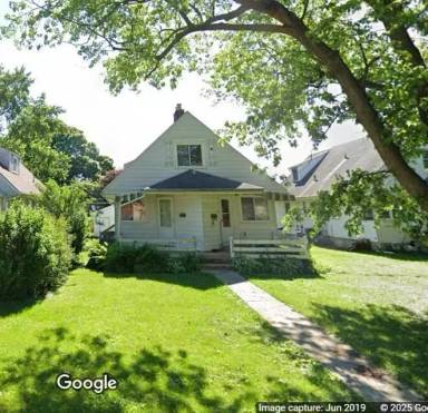 Main picture of 372 S Huron Ave